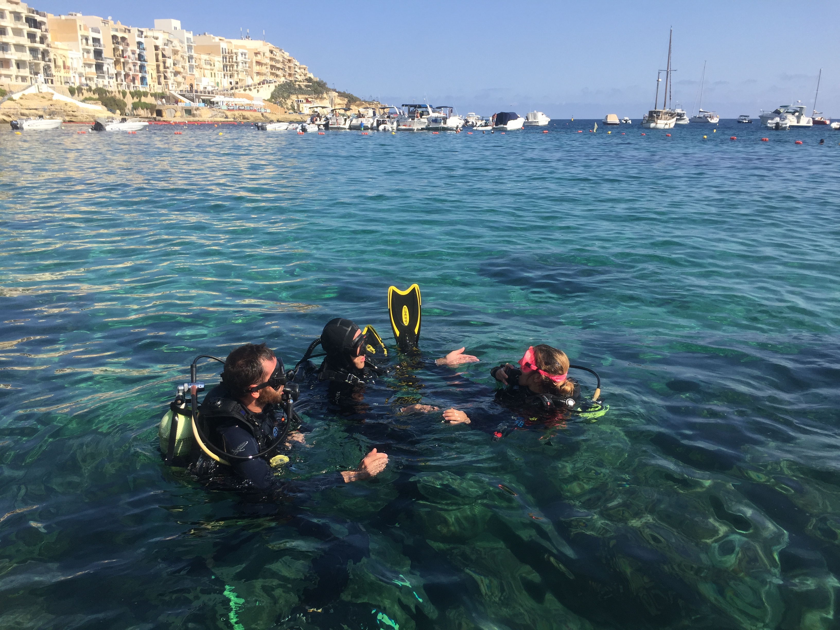 Tauchausbildung in der Marsalforn beim beim Nautic Team in Gozo
