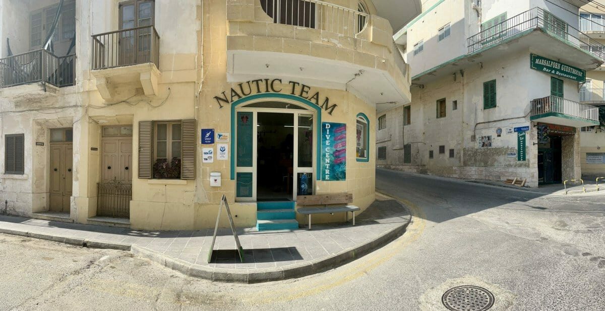 Außenansicht der Tauchbasis Gozo